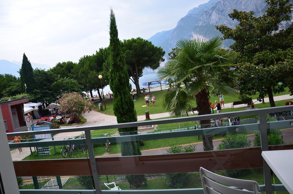 Club Nautico - Phoenix Studio Lake View Riva del Garda Pokoj fotografie